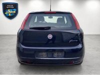 Gebraucht Fiat Grande Punto Basis 69 PS (50 kW) 2011 Blu lancia/suggestivo/fontana Kleinwagen