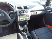 Gebraucht VW Touran Trendline 102 PS (75 kW) 2008 Reflexsilber metallic Van / Kleinbus