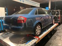 Gebraucht Audi A4 131 PS (96 kW) 2001 Blau Limousine