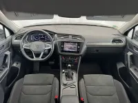 Gebraucht VW Tiguan Allspace Elegance 200 PS (147 kW) 2022 Deep black perleffekt SUV