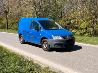 Second-hand VW Caddy 105 CP (77 kW) 2007 Albastru Monovolum