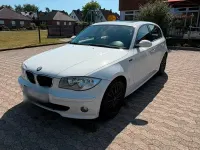 Gebraucht BMW 120 129 PS (94 kW) 2006 Weiß Kleinwagen