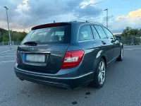 Gebraucht Mercedes C180 156 PS (114 kW) 2014 Grau Kombi