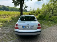 Usata VW Passat 115 CV (84 kW) 2003 Argento Berlina