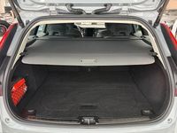 Gebraucht Volvo V60 CC 197 PS (144 kW) 2023 Grau metallic Kombi