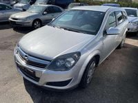 Gebraucht Opel Astra Edition 110 PS (80 kW) 2010 Argon silber/ice silver (m2) Kombi
