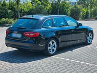Gebraucht Audi A4 143 PS (105 kW) 2013 Schwarz Kombi