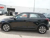 Gebraucht Hyundai i20 Advantage 101 PS (74 kW) 2020 Schwarz Kleinwagen