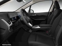 Gebraucht BMW 220 Active Tourer Luxury Line 156 PS (114 kW) 2025 Alpinweiss Van / Kleinbus