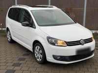 Gebraucht VW Touran 105 PS (77 kW) 2012 Weiß Van / Kleinbus