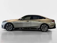 Gebraucht BMW 520 Comfort Edition 197 PS (144 kW) 2024 Oxidgrau metallic Limousine
