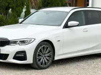 Gebraucht BMW 320e M Sport 204 PS (150 kW) 2022 Alpinweiss iii Kombi