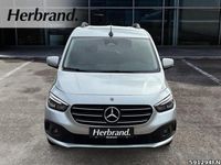 Gebraucht Mercedes T180 116 PS (85 kW) 2025 Silber Van / Kleinbus
