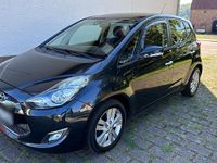 Gebraucht Hyundai ix20 Trend 90 PS (66 kW) 2011 Schwarz Kleinwagen