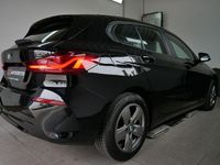 Gebraucht BMW 118 136 PS (100 kW) 2022 Schwarz Kleinwagen