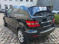Gebraucht Mercedes B200 193 PS (141 kW) 2007 Schwarz Van / Kleinbus