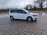 Gebraucht VW Touran 140 PS (102 kW) 2012 Weiß Van / Kleinbus