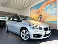 Gebraucht BMW 218 136 PS (100 kW) 2016 Glaciersilber metallic Van / Kleinbus