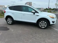 Gebraucht Ford Kuga Titanium 136 PS (100 kW) 2009 Weiß SUV