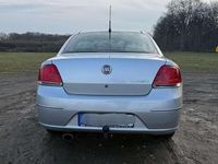 Gebraucht Fiat Linea Emotion 120 PS (88 kW) 2008 Limousine