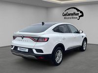 Gebraucht Renault Arkana Techno 140 PS (102 kW) 2024 Weiß SUV