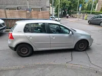 Gebraucht VW Golf V 102 PS (75 kW) 2006 Silber Kleinwagen