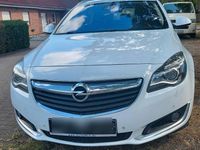 Gebraucht Opel Insignia Business 140 PS (102 kW) 2015 Weiß Kombi