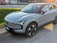 Gebraucht Volvo EX30 Plus 75 kW (102 PS) 2025 Grau SUV