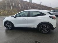 Gebraucht Ford Puma Titanium 125 PS (91 kW) 2020 Frozen white SUV