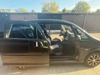 Gebraucht Peugeot 1007 Tendance 109 PS (80 kW) 2007 Schwarz Van / Kleinbus