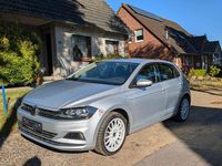 Gebraucht VW Polo Comfortline 95 PS (69 kW) 2018 Silber Kleinwagen