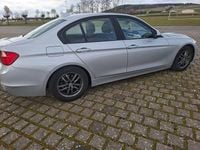 Gebraucht BMW 320 Efficient Dynamics 163 PS (119 kW) 2012 Silber Limousine