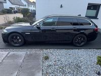 Gebraucht BMW 525 Luxury Line 218 PS (160 kW) 2015 Schwarz Kombi