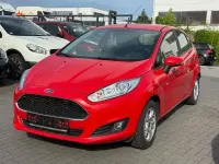 Gebraucht Ford Fiesta Trend 101 PS (74 kW) 2017 Rot Kleinwagen