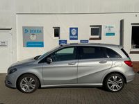 Gebraucht Mercedes B220 184 PS (135 kW) 2013 Silber Van / Kleinbus
