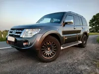 Gebraucht Mitsubishi Pajero Edition 200 PS (147 kW) 2014 Grau SUV
