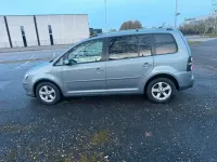Gebraucht VW Touran 140 PS (102 kW) 2010 Blau Van / Kleinbus