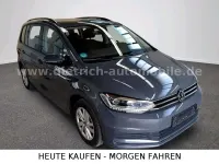 Gebraucht VW Touran Comfortline 150 PS (110 kW) 2023 Delfingrau Van / Kleinbus