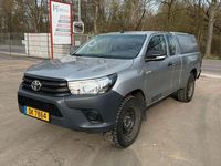 Gebraucht Toyota HiLux 150 PS (110 kW) 2017 Silber Pickup