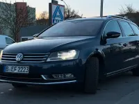 Gebraucht VW Passat 140 PS (102 kW) 2012 Blau Kombi