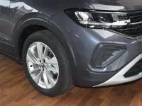 Neu VW T-Cross Life 116 PS (85 kW) 2026 Rauchgrau metallic SUV