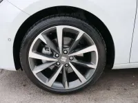 Neu Seat Leon FR 150 PS (110 kW) 2025 Nevadaweiß metallic Kombi