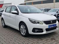 Gebraucht Peugeot 308 Active 131 PS (96 kW) 2022 Lack weiss banquise/deckende Limousine