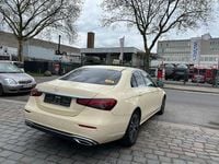 Second-hand Mercedes E220 200 CP (147 kW) 2023 Galben Berlinǎ