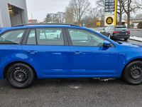 Gebraucht Skoda Octavia Ambition 116 PS (85 kW) 2019 Blau Kombi