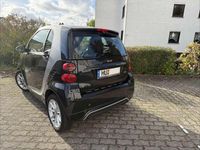 Gebraucht Smart ForTwo Coupé 71 PS (52 kW) 2014 Schwarz Kleinwagen