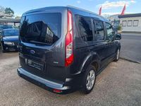 Gebraucht Ford Tourneo Titanium 101 PS (74 kW) 2015 Grau Kombi