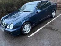 Gebraucht Mercedes C180 193 PS (141 kW) 2000 Blau Coupé