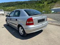 Gebraucht Opel Astra 101 PS (74 kW) 1998 Silber Limousine