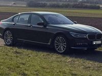 Gebraucht BMW 740 Shadowline 320 PS (235 kW) 2016 Schwarz Limousine